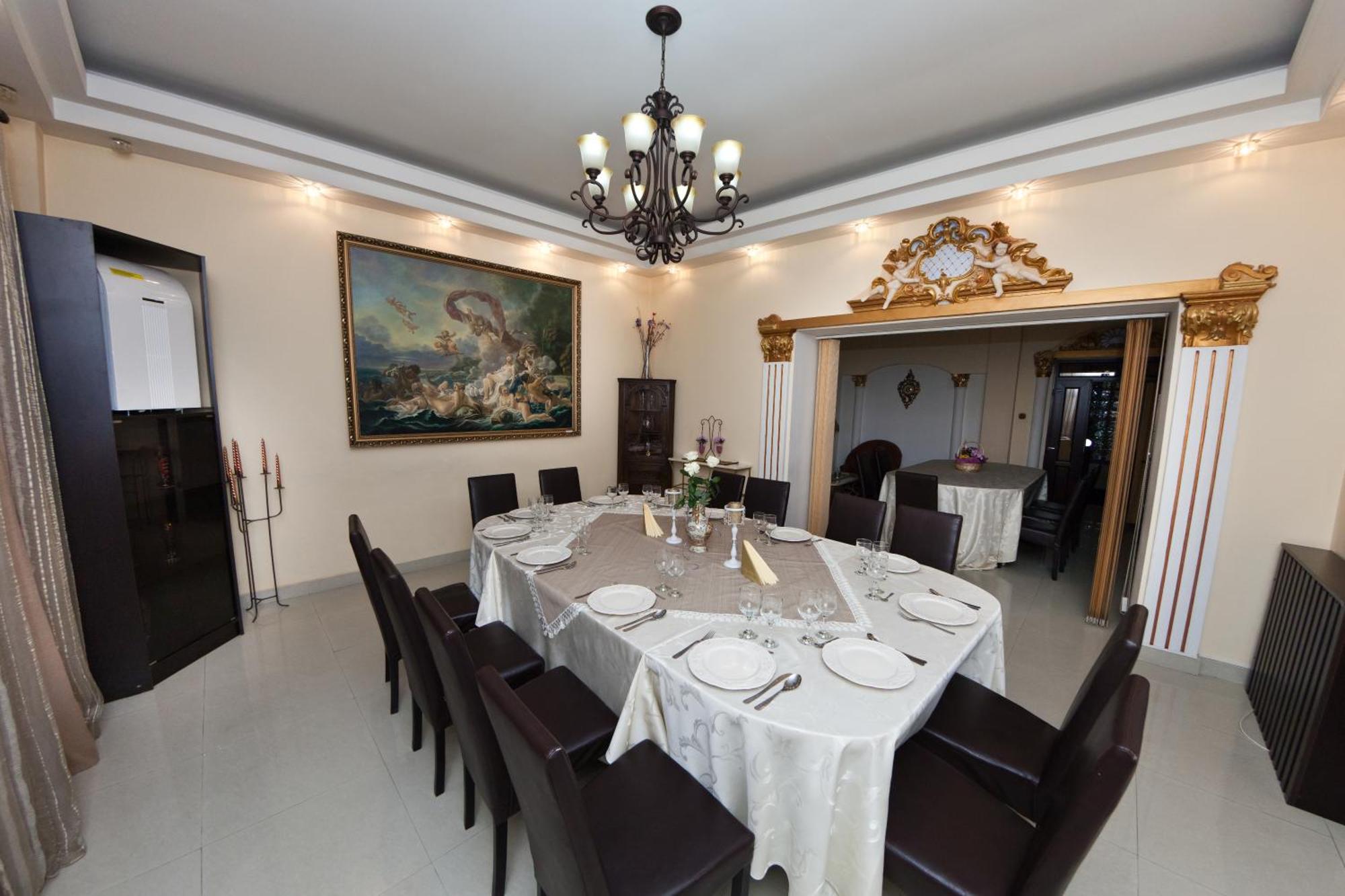 Hotel Royal Крайова Ресторан фото
